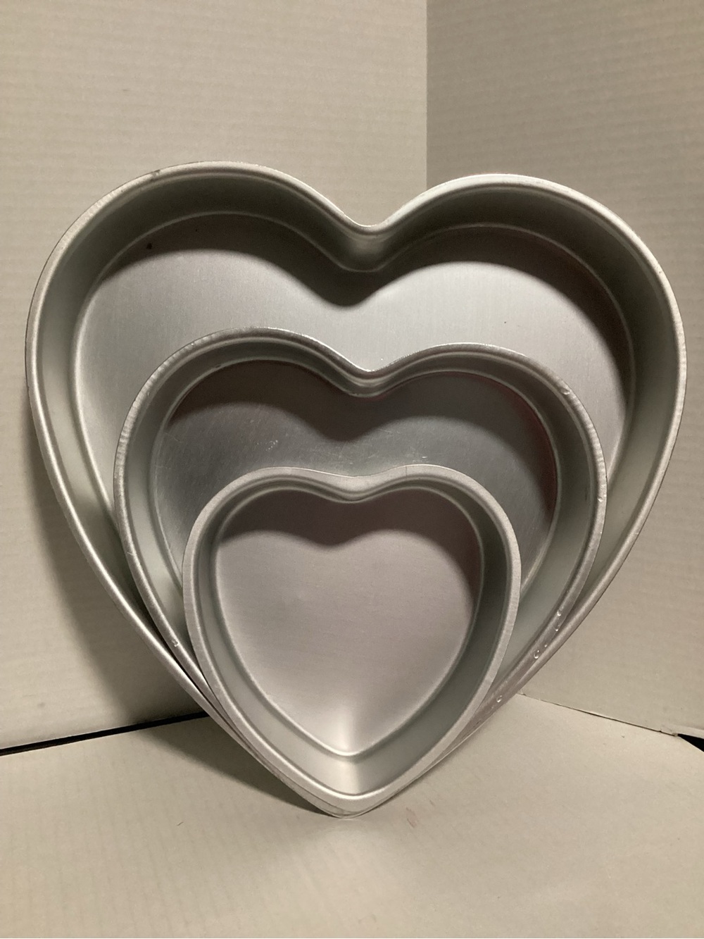 Wilton Silver Heart Nesting Cake Pan Set - 3 Piece
